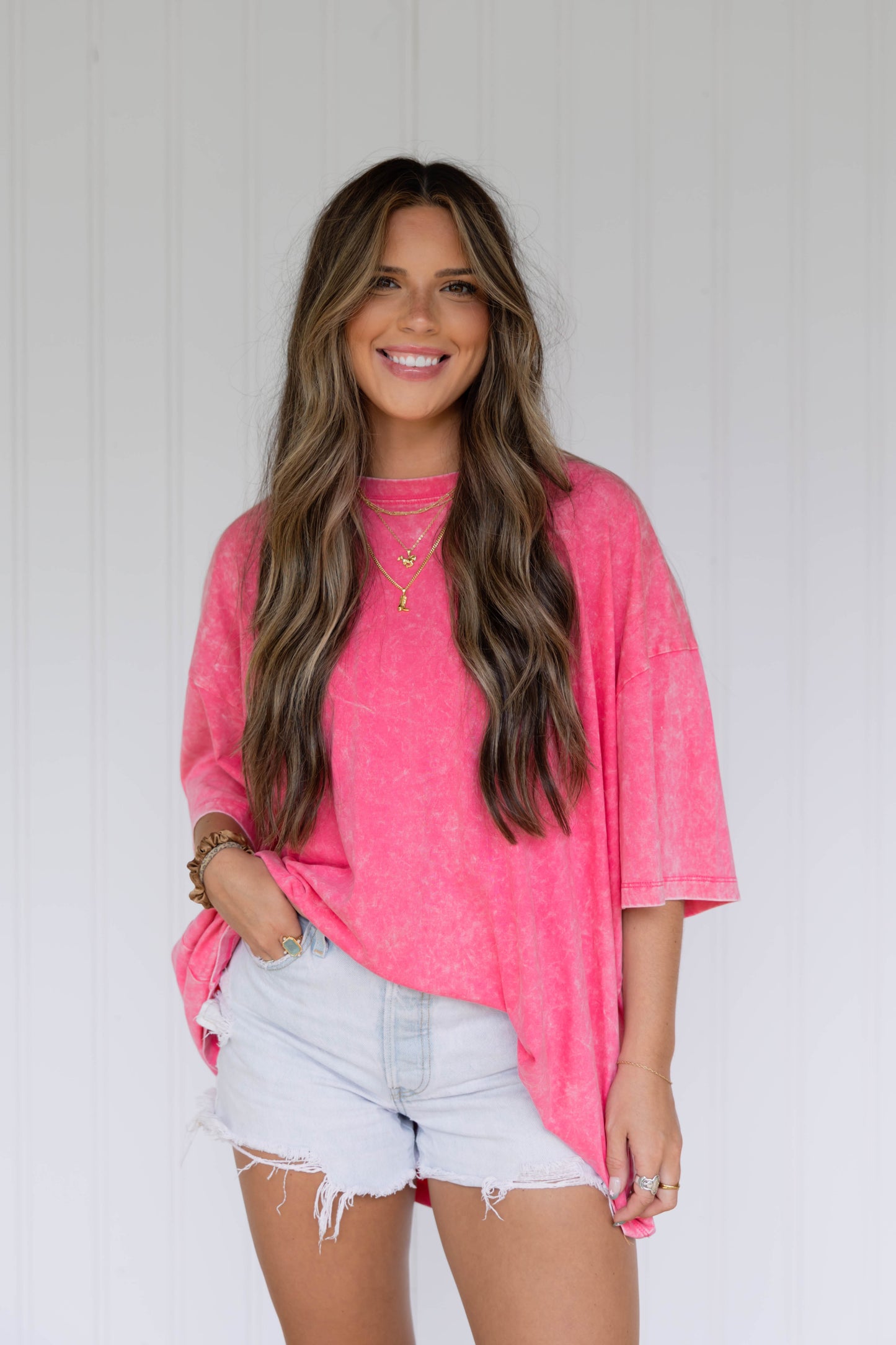 Acid Wash Boyfriend Tee / Fuschia