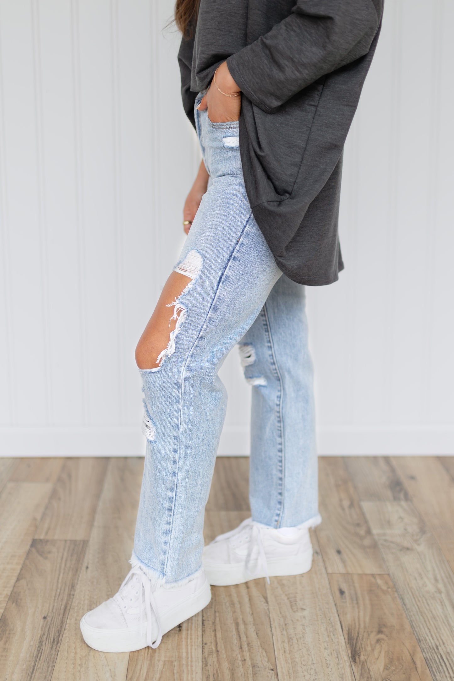 Vintage Cutout Denim / Light Wash